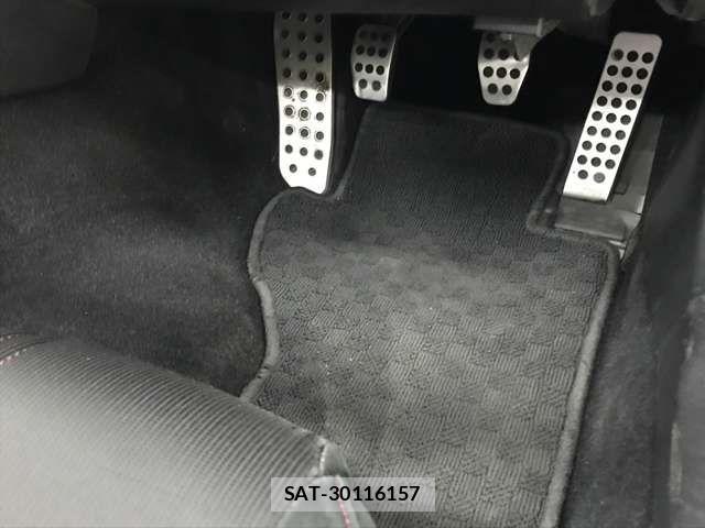 Mazda ROADSTER 2016-09 5877026-10