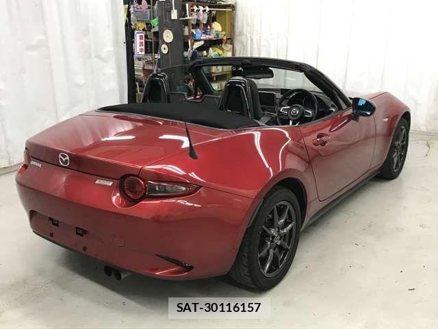 Mazda ROADSTER 2016-09 5877026-1