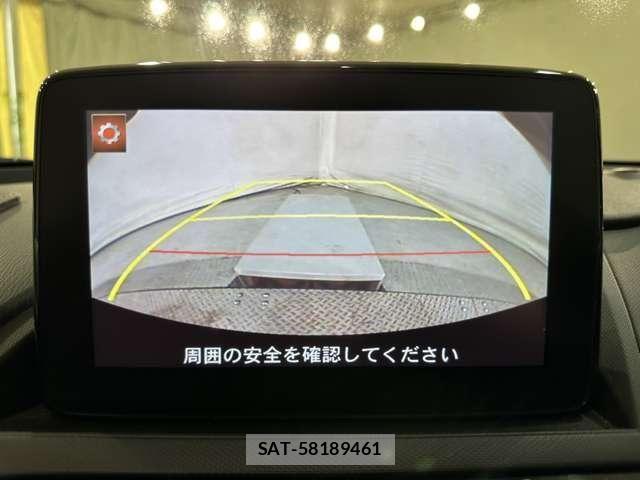 Mazda ROADSTER 2021-04 6017114-23