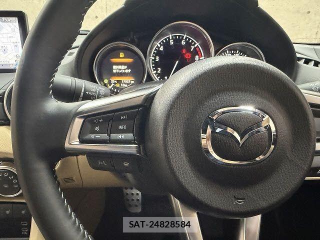 Mazda ROADSTER 2024-02 6017109-19