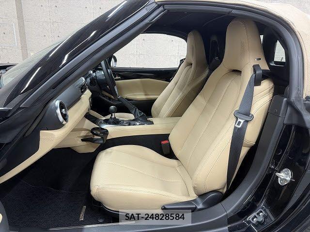Mazda ROADSTER 2024-02 6017109-5