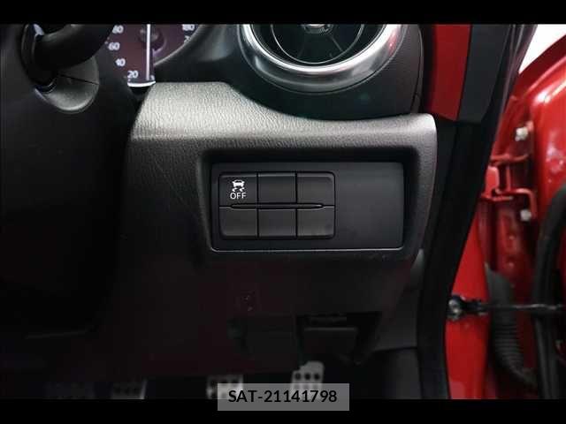 Mazda ROADSTER 2016-06 6017119-13