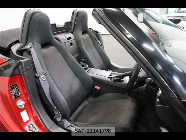 Mazda ROADSTER 2016-06 6017119-16
