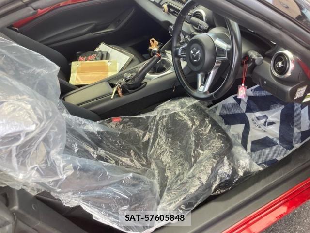 Mazda ROADSTER 2015-08 6073916-10