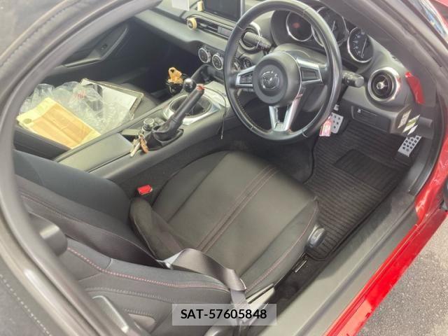 Mazda ROADSTER 2015-08 6073916-11