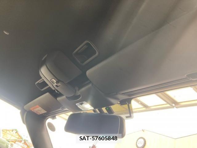 Mazda ROADSTER 2015-08 6073916-23