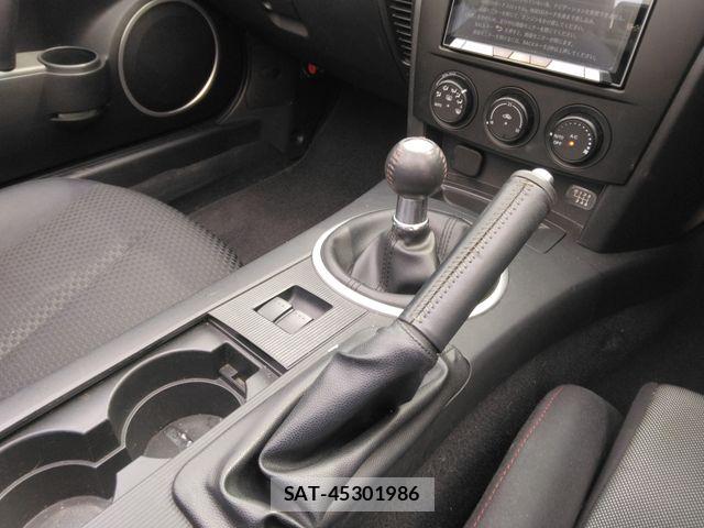 Mazda ROADSTER 2008-06 6017124-13