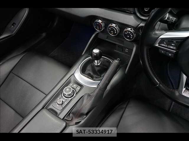Mazda ROADSTER 2015-08 6247045-11
