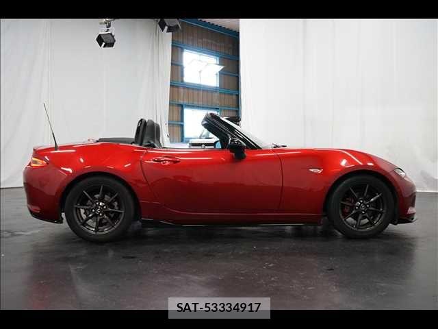 Mazda ROADSTER 2015-08 6247045-15
