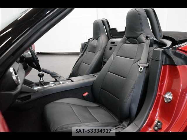 Mazda ROADSTER 2015-08 6247045-17
