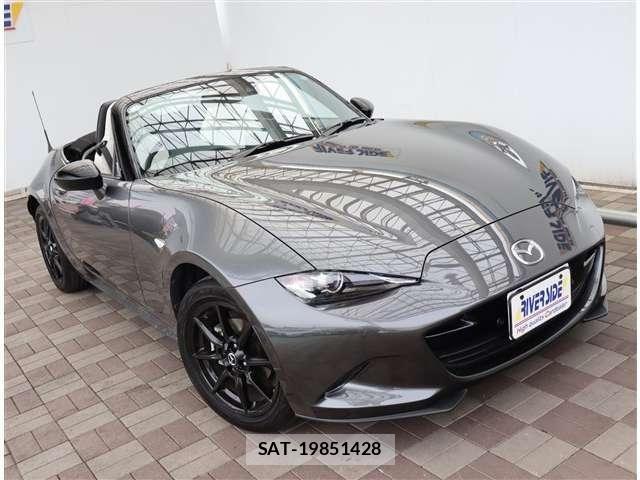 Mazda ROADSTER 2021-03 6502649-23