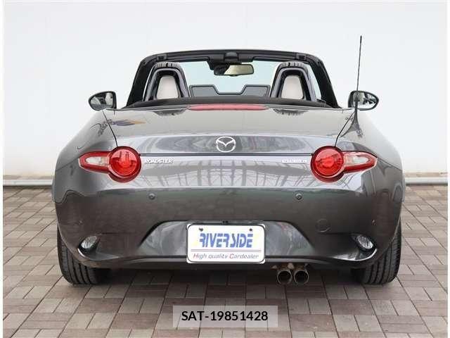 Mazda ROADSTER 2021-03 6502649-27