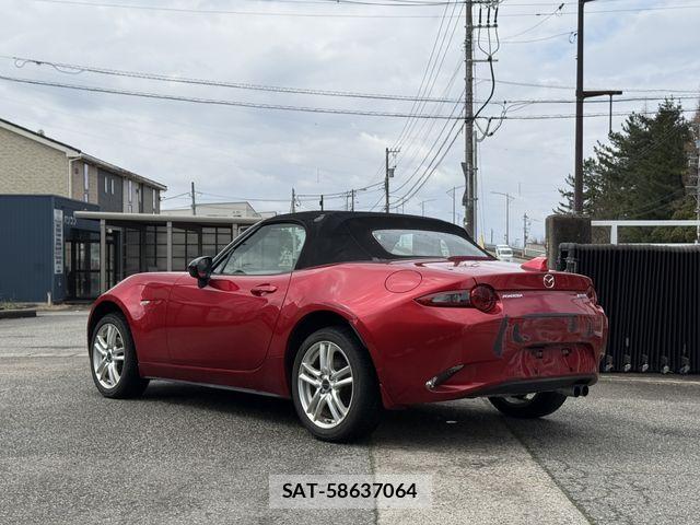 Mazda ROADSTER 2016-06 6527401-2