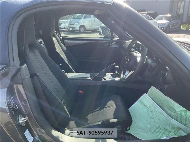 Mazda ROADSTER 2023-10 6614453-15