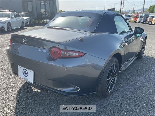 Mazda ROADSTER 2023-10 6614453-23