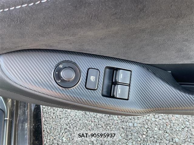 Mazda ROADSTER 2023-10 6614453-3