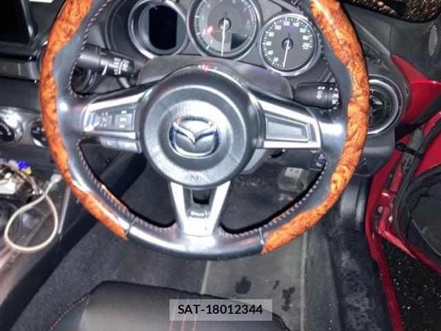 Mazda ROADSTER 2016-09 6673396-16