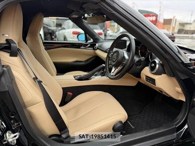 Mazda ROADSTER 2025-07 6677757-15