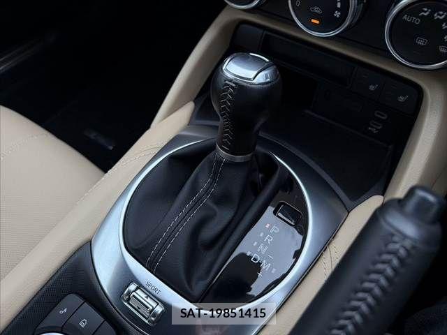 Mazda ROADSTER 2025-07 6677757-24