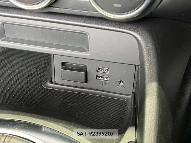 Mazda ROADSTER 2015-08 6677762-8