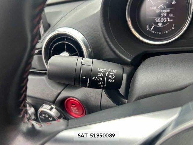 Mazda ROADSTER 2015-06 6677763-13