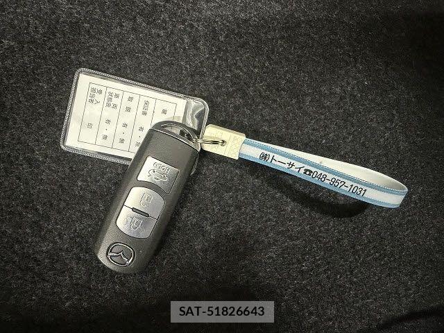 Mazda ROADSTER 2015-06 6691213-16