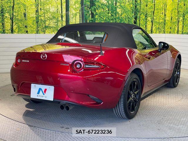 Mazda ROADSTER 2024-10 6717162-16
