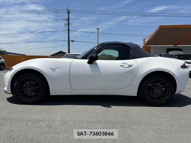Mazda ROADSTER 2022-09 6753073-11