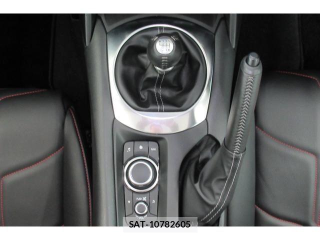Mazda ROADSTER 2020-05 6791455-12
