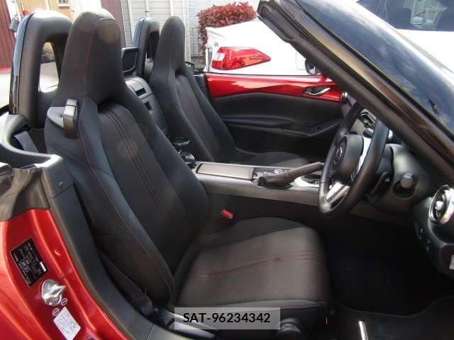 Mazda ROADSTER 2015-07 6816911-10