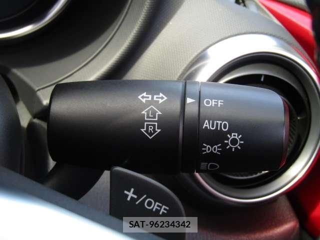 Mazda ROADSTER 2015-07 6816911-3