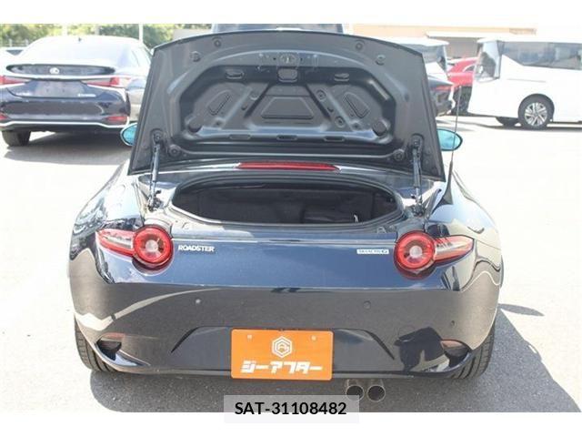Mazda ROADSTER 2024-09 6816909-26