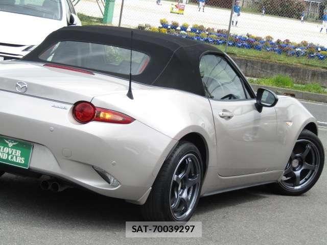 Mazda ROADSTER 2022-01 6816915-14