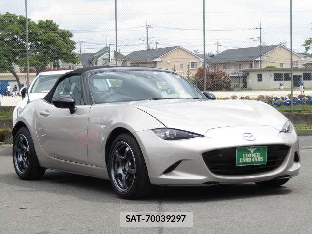 Mazda ROADSTER 2022-01 6816915-21