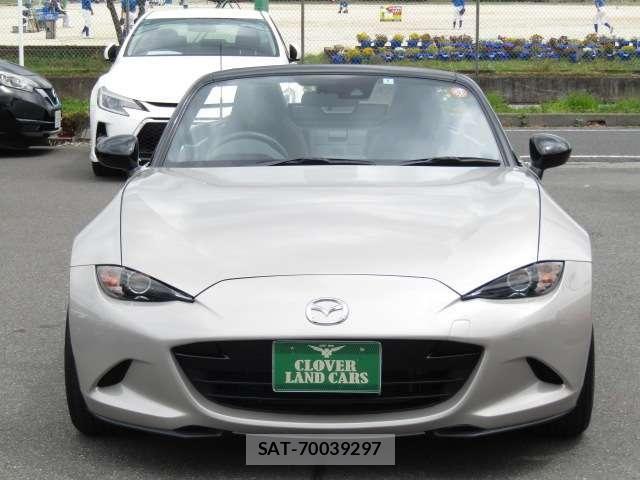 Mazda ROADSTER 2022-01 6816915-26