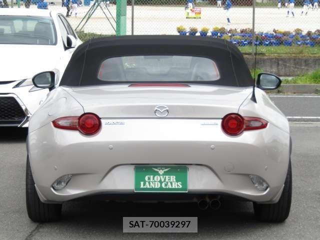 Mazda ROADSTER 2022-01 6816915-27