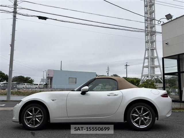 Mazda ROADSTER 2024-08 6911979-2