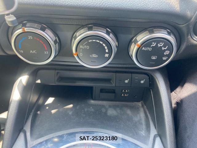 Mazda ROADSTER 2015-08 6997723-17