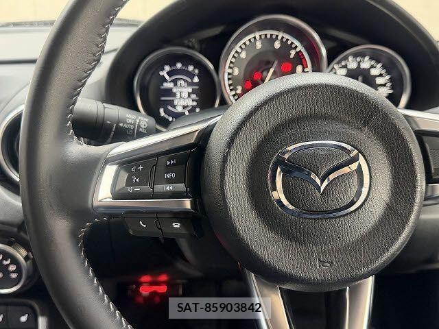 Mazda ROADSTER 2021-09 7021401-17