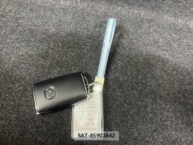 Mazda ROADSTER 2021-09 7021401-18
