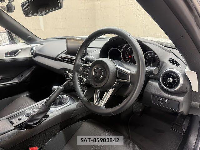 Mazda ROADSTER 2021-09 7021401-1