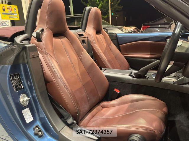 Mazda ROADSTER 2018-03 7021402-9
