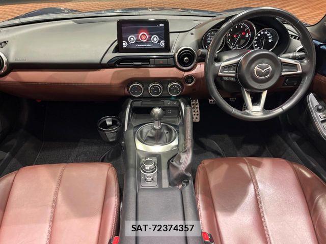 Mazda ROADSTER 2018-03 7021402-1