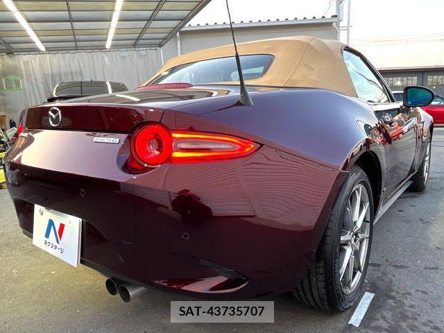 Mazda ROADSTER 2025-03 7021400-19