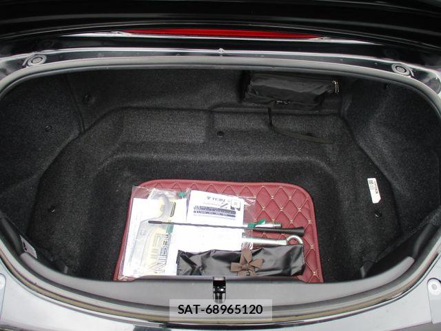 Mazda ROADSTER 2023-02 7060455-15