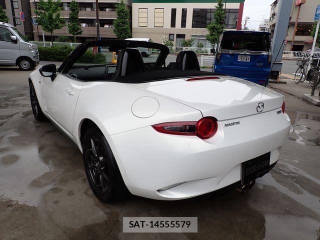 Mazda ROADSTER 2016-02 7060459-9