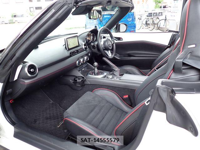 Mazda ROADSTER 2016-02 7060459-1