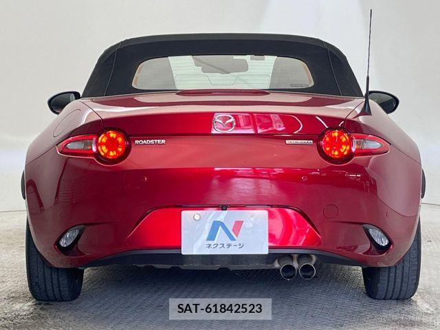 Mazda ROADSTER 2020-05 7224216-16