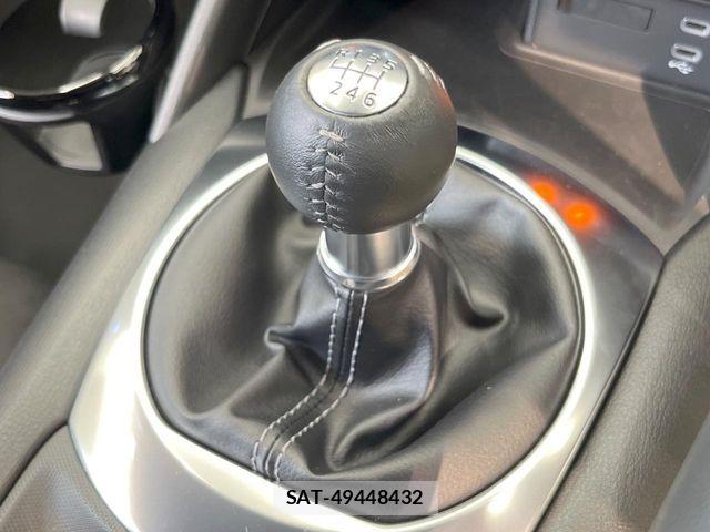 Mazda ROADSTER 2024-04 7224226-2