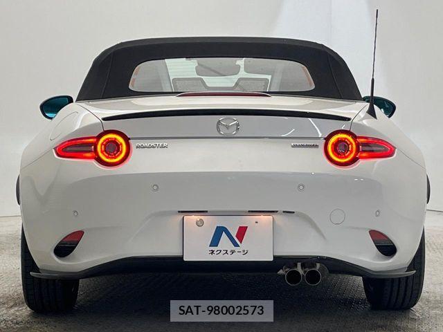 Mazda ROADSTER 2024-10 7224233-15